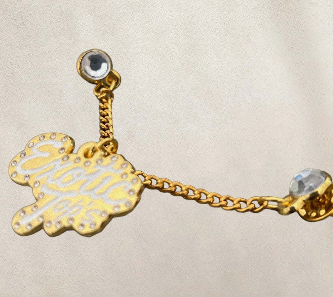 Gold Exotic Top Hat Chain