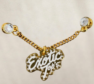 Gold Exotic Top Hat Chain